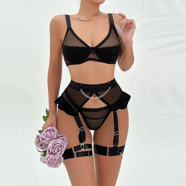 RAVISH Garter set