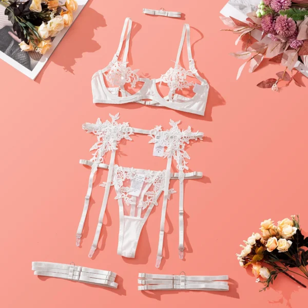 MAJESTE Garter set