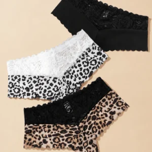 MADDY - Lace mix printed mini booty shorts
