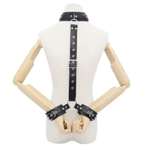 TAMED — PU leather choker wth handcuffs