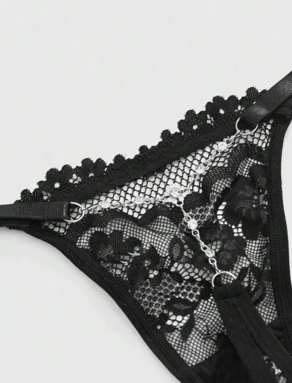 DREAM lace V-rhinestone string