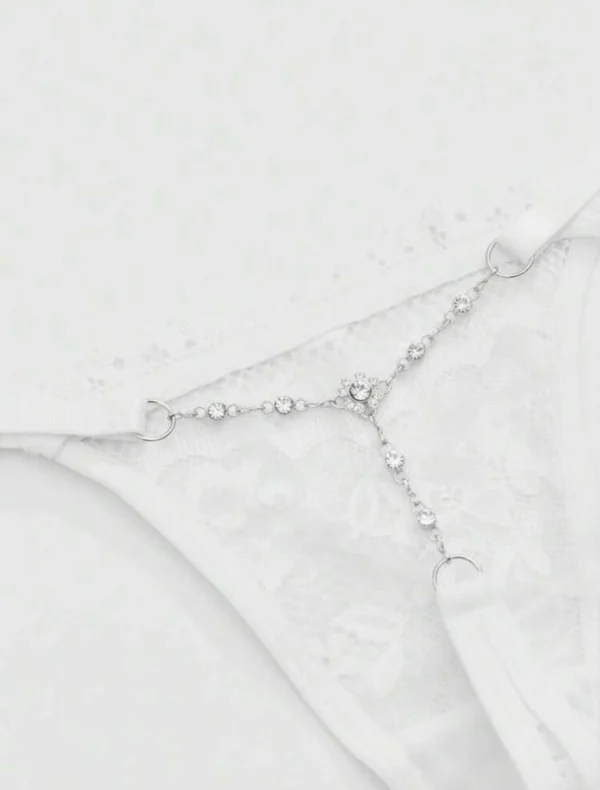 DREAM lace V-rhinestone string