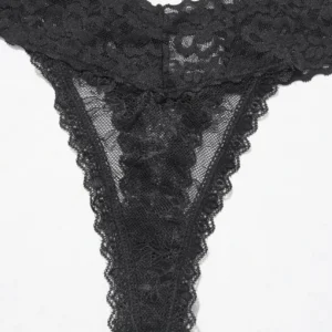 PIA - All lace thong