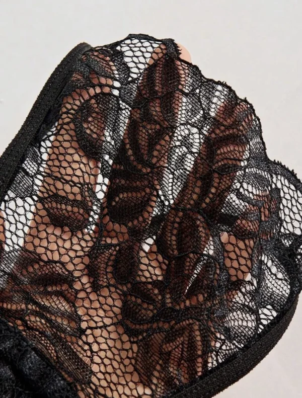 GEM - lace chains string