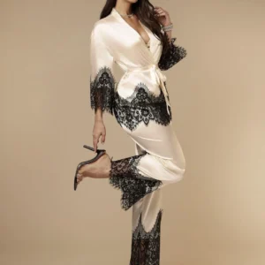 PERLA -Satin lace mix lounge set